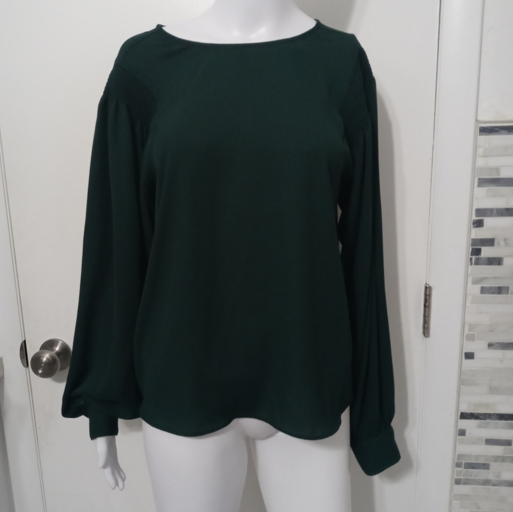 Worthington Hunter Green Long Balloon Sleeve Smocked shoulder Blouse Small